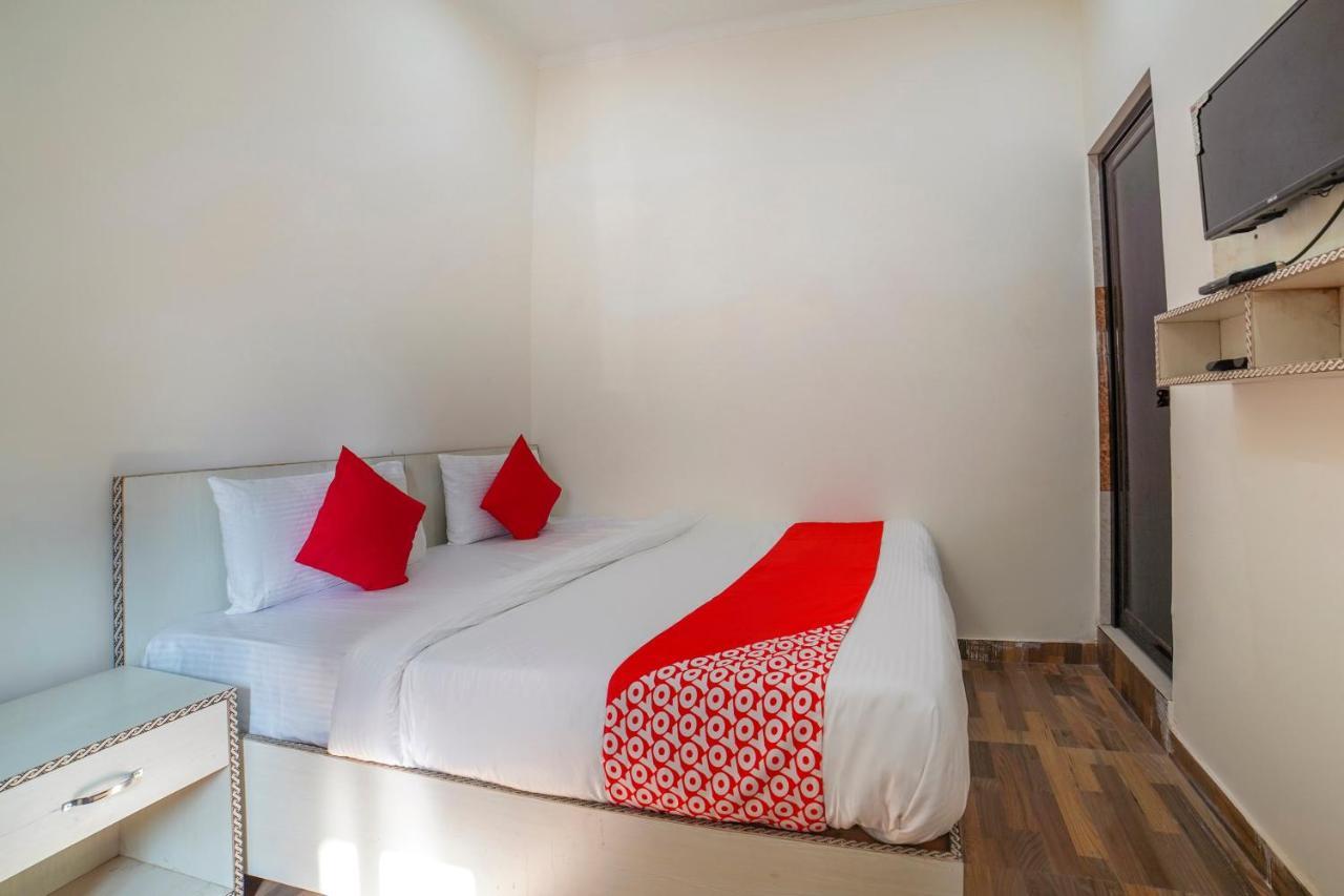 Oyo 67163 Anantham Residency Hotel Narendra Nagar Bagian luar foto